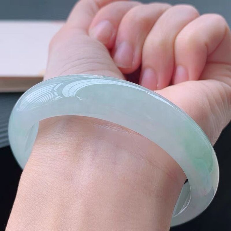 Gelang giok translusen satu wa - Bracelets ulasan dan harga
